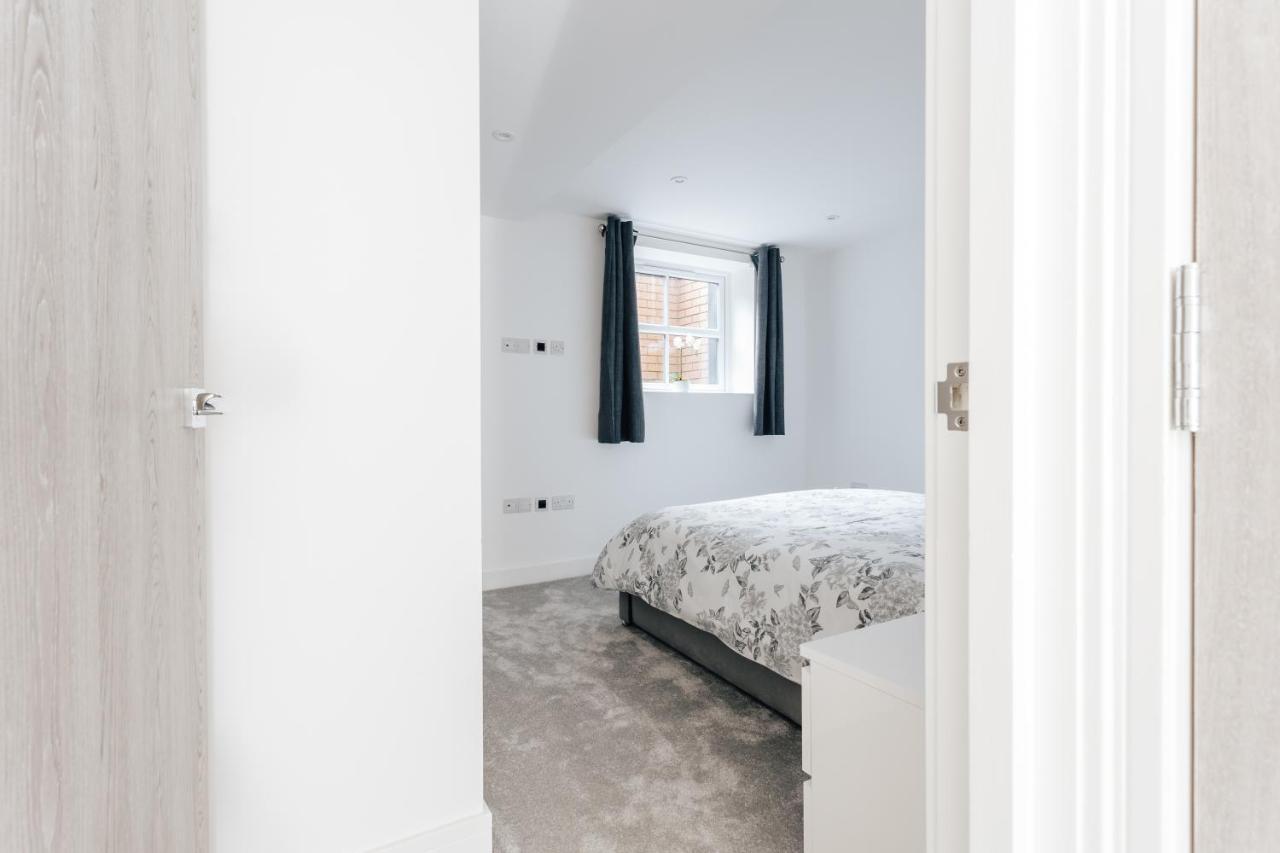 Contemporary Two Bedroom Duplex - Secluded Residence With Parking In A Prime Central Location Bournemouth Eksteriør bilde