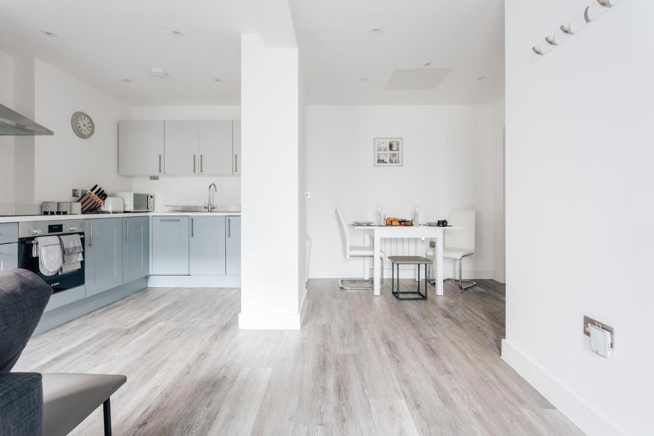 Contemporary Two Bedroom Duplex - Secluded Residence With Parking In A Prime Central Location Bournemouth Eksteriør bilde