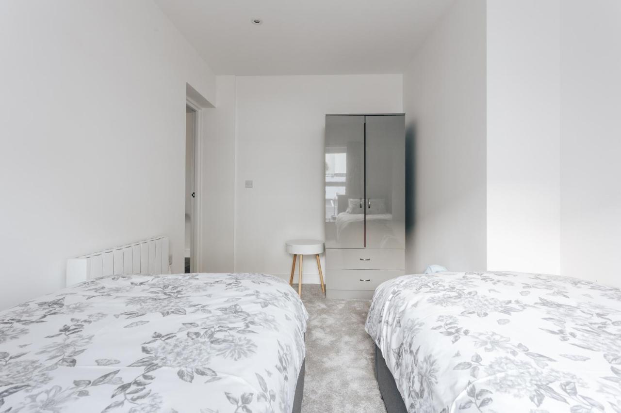 Contemporary Two Bedroom Duplex - Secluded Residence With Parking In A Prime Central Location Bournemouth Eksteriør bilde