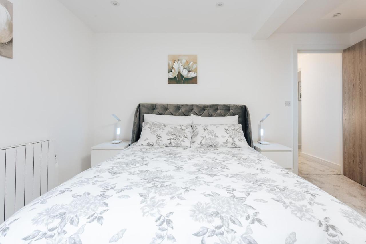Contemporary Two Bedroom Duplex - Secluded Residence With Parking In A Prime Central Location Bournemouth Eksteriør bilde