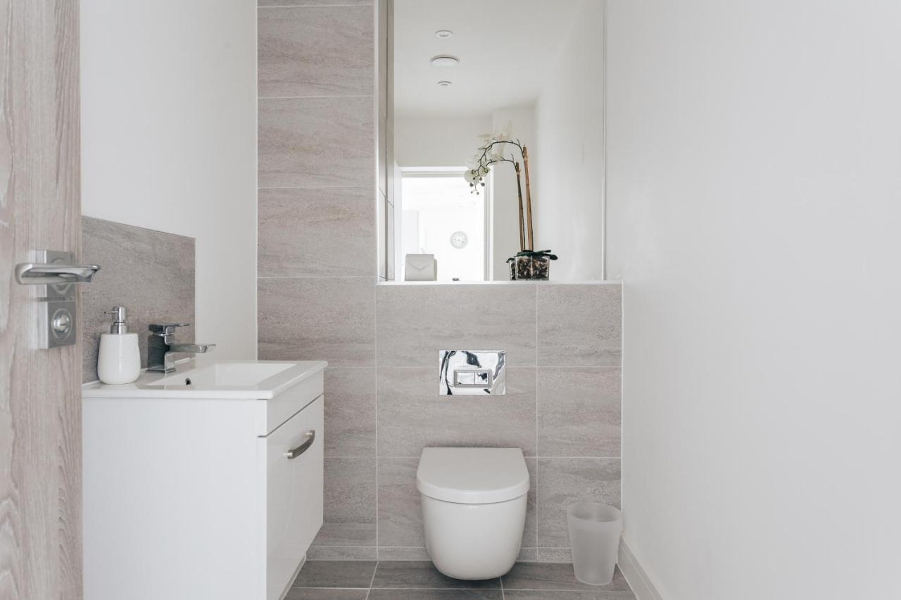 Contemporary Two Bedroom Duplex - Secluded Residence With Parking In A Prime Central Location Bournemouth Eksteriør bilde