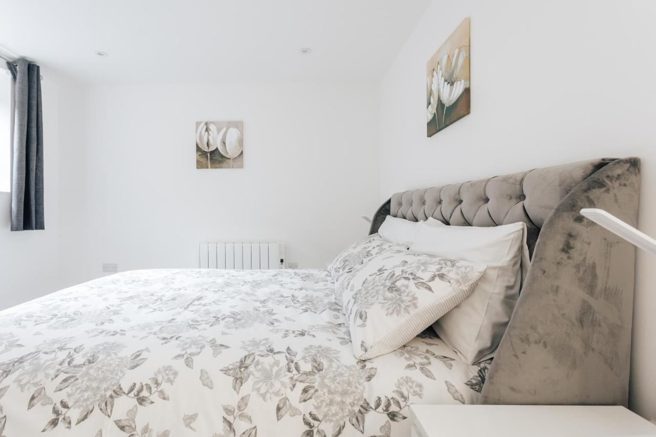 Contemporary Two Bedroom Duplex - Secluded Residence With Parking In A Prime Central Location Bournemouth Eksteriør bilde